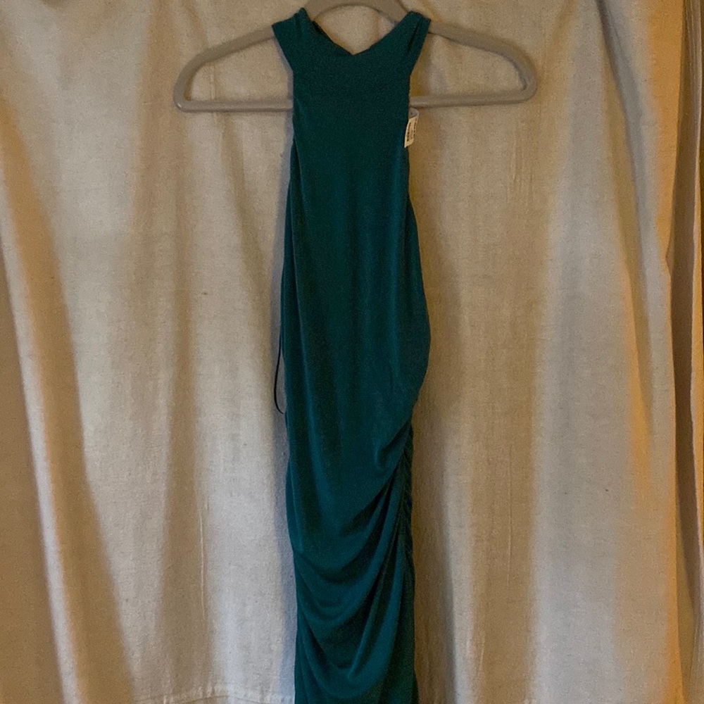 Green body tight dress